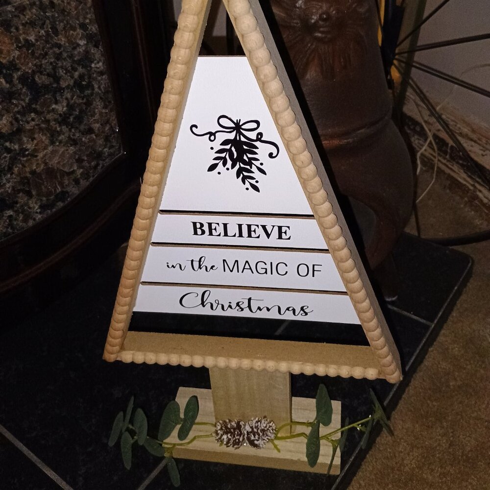 Christmas tree sign